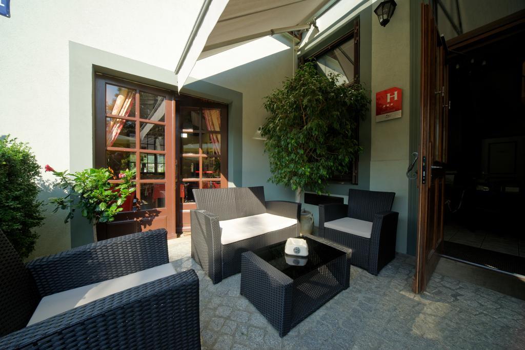 Hotel Du Parc La Rochette  Ngoại thất bức ảnh