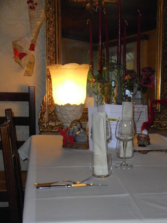 Hotel Du Parc La Rochette  Ngoại thất bức ảnh