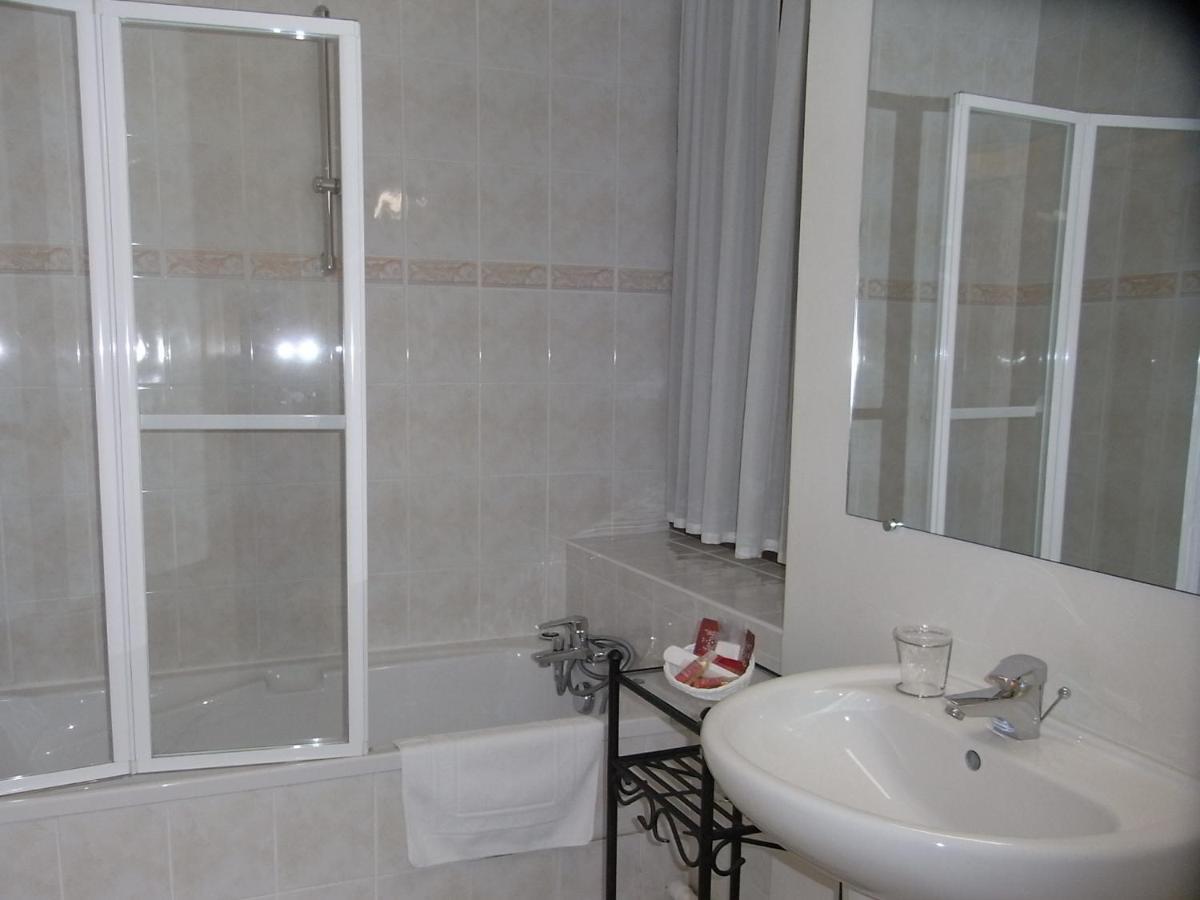 Hotel Du Parc La Rochette  Phòng bức ảnh